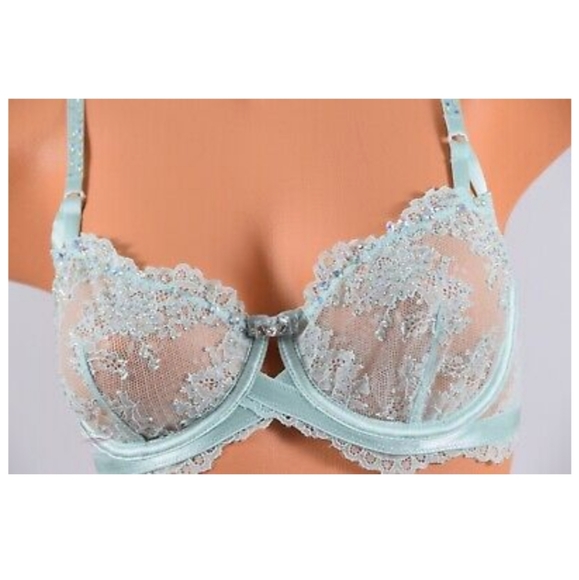 RARE Victoria's Secret Designer Collection Swarovski Exclusive Decorated Bra 36D - Picture 3 of 9